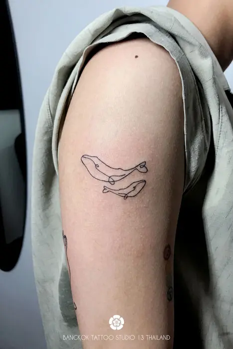 abstract-one-line-tattoo-whales-bangkok