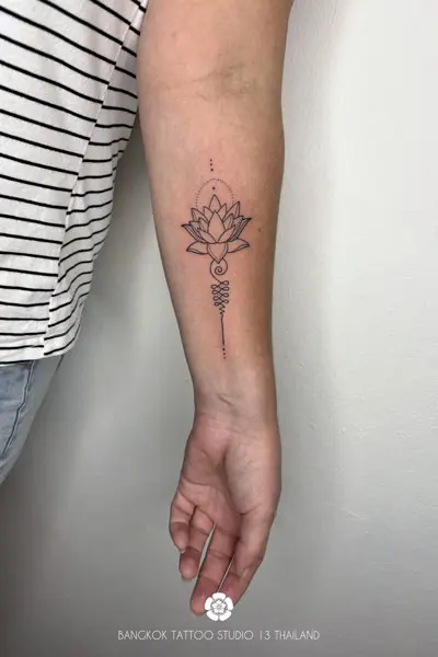 fine-line-lotus-flower-unalome-tattoo-thailand