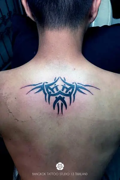 tribal-tattoo-back-man