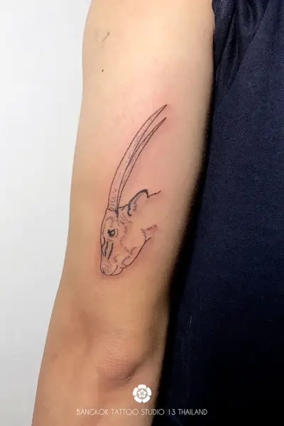 black-ink-tattoo-deer-vietnam