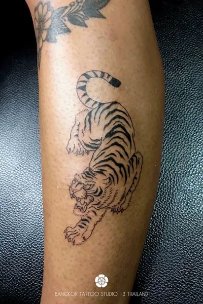 black-ink-tattoo-tiger