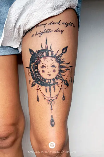 blackwork-tattoo-sun-moon