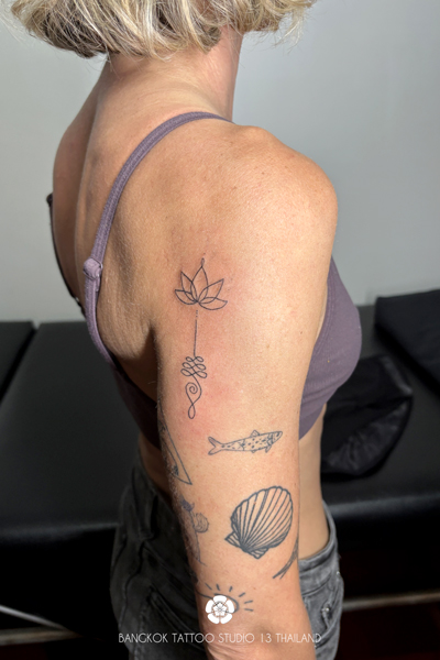 fine-line-lotus-unalome-tattoo-thailand