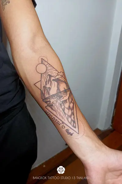 geometric-mountains-reverse-tattoo-design