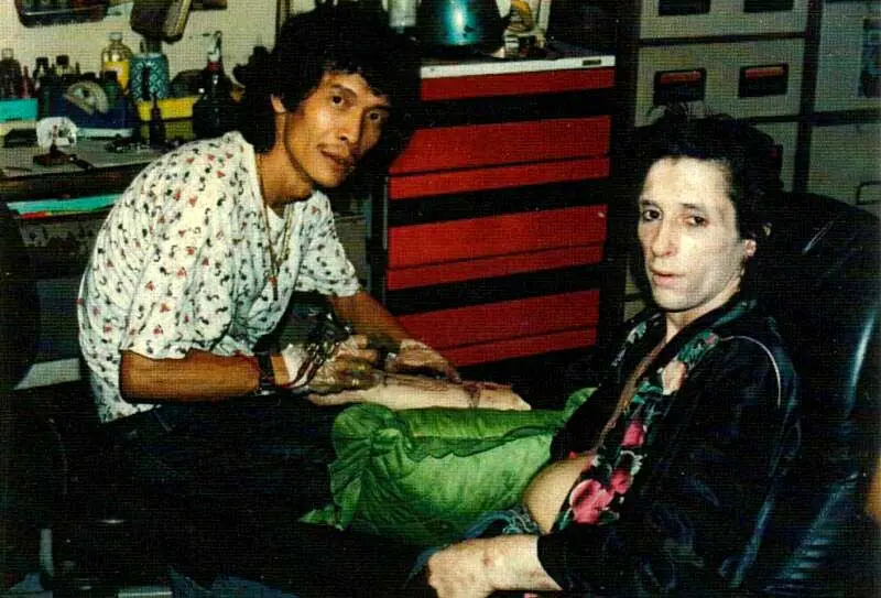 jimmy-wong-tattoo-artist-thailand-and-johnny-thunders
