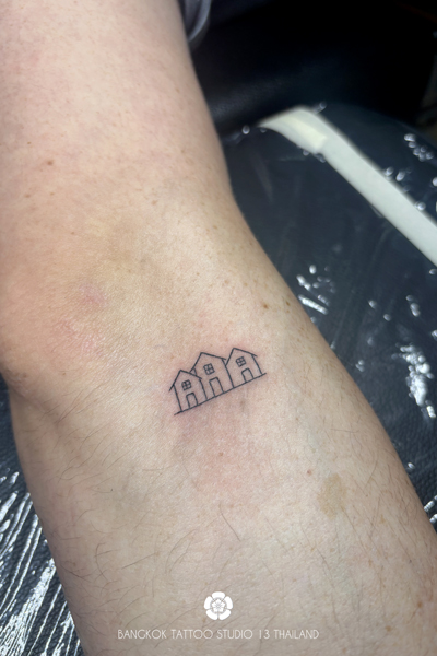minimalist-house-tattoo