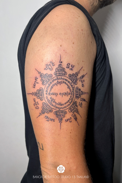 sak-yant-protection-8-direction-tattoo-bangkok