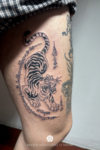 sak-yant-tiger-customtattoo-thai